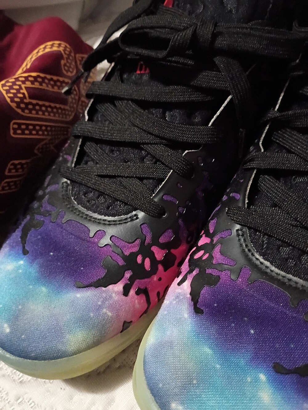 Nike Black and Purple Women's Athletic Like New Shoes - Picture 3 of 9